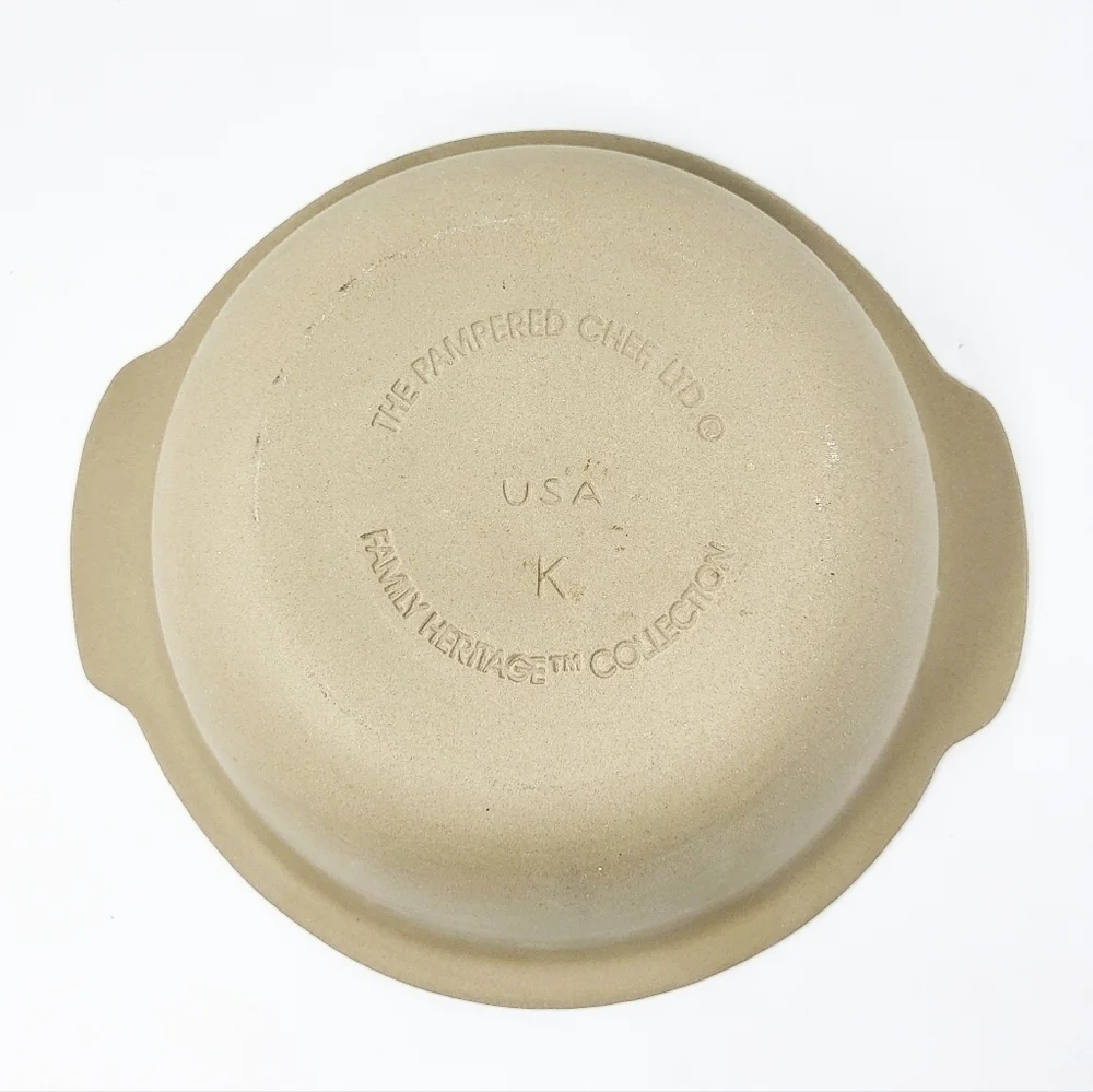 NWOT PAMPERED CHEF Stoneware Baking Bowl